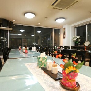 Dining - Kokoro Yasuragu Yado Ryokan New Marushin (Tokushima)