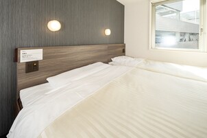 雙床房, 非吸煙房 (Hollywood) | 書桌、遮光窗簾/窗簾、隔音、熨斗/熨衫板