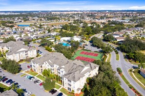 Exterior - Windsor Palms 3 bed Condo in Gated Resort, Mins to Walt Disney World (Kissimmee)