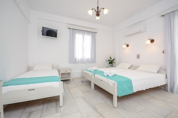 1 chambre, fer et planche Ă repasser, Wi-Fi, draps fournis