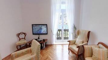 Apartment (Two-Bedroom Apartment with Balcony) | Interior