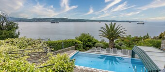 Pool Apartment Debeli Rtic 3