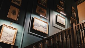 Interior entrance - Hotell Viktors (Salen)