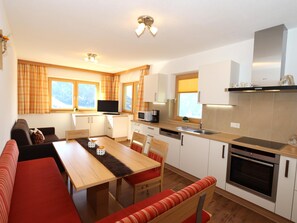 Microwave, oven, dishwasher, rice cooker - Blasinghof I (Gerlosberg)