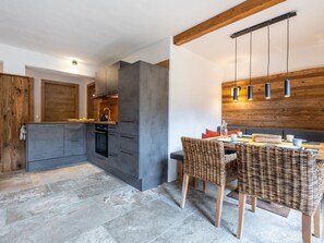 Essbereich im Zimmer