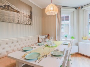 Dining - Villa Schönfeld (Kitzbuhel)