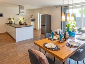 Oven, dishwasher, rice cooker, highchair