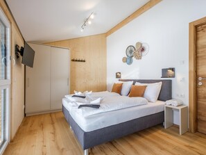 3 habitaciones y ropa de cama 