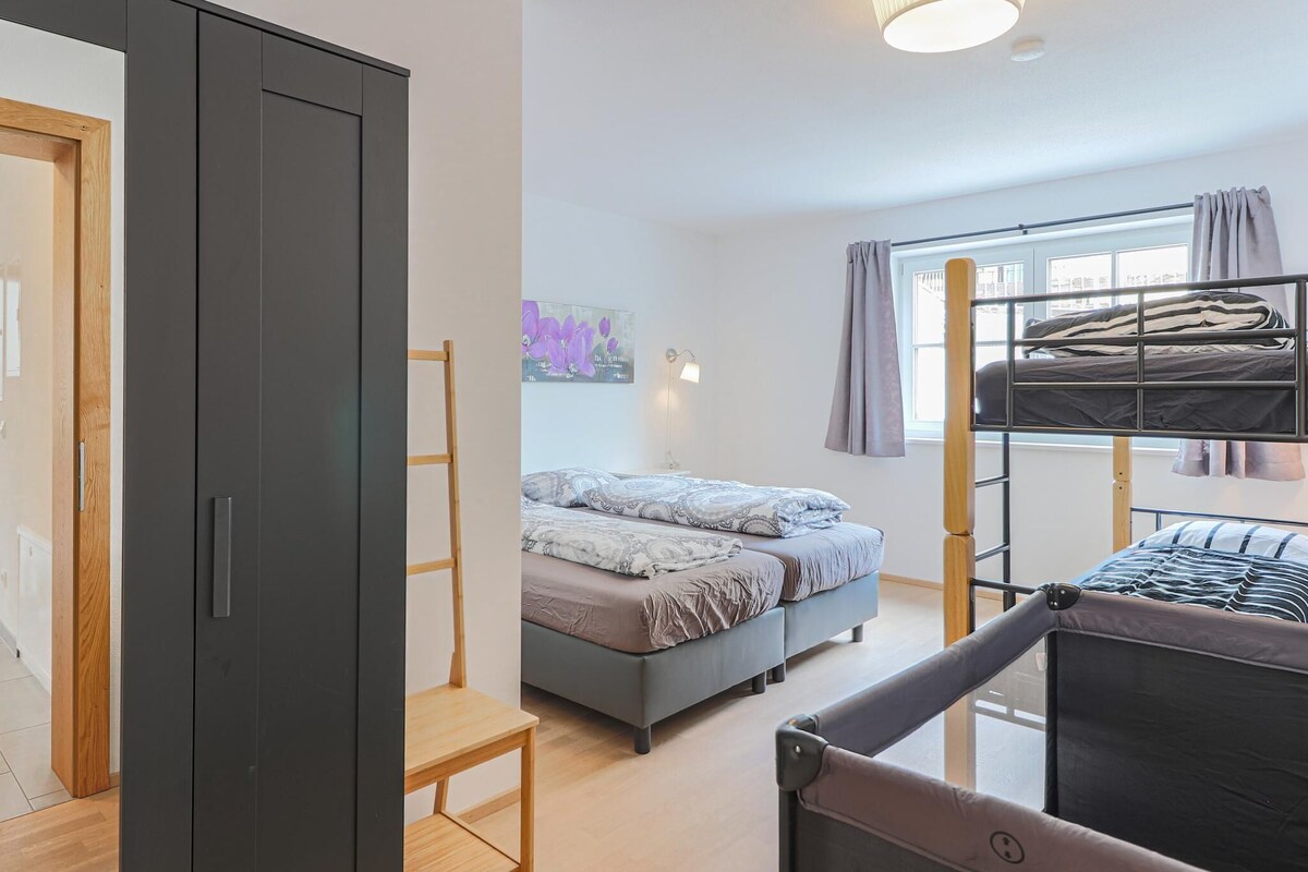 Apartment (2 Bedrooms)
