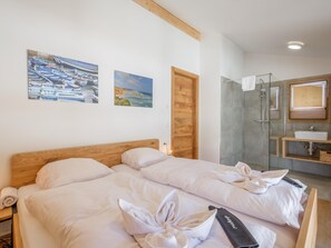 3 soverom og sengetøy