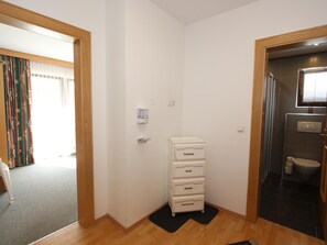 3 bedrooms