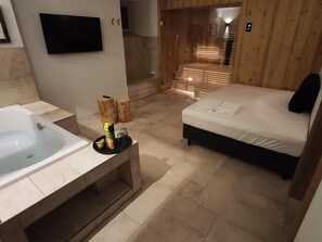 2 kamar tidur, Wi-Fi, dan seprai linen