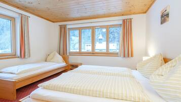 6 bedrooms