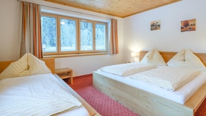 Luokittelematon kuva, 4 kautta 25, painike