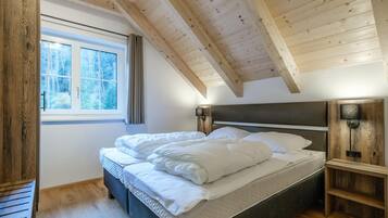 4 phòng ngủ, bộ trải giường