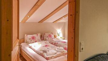 8 Schlafzimmer, Bettwäsche