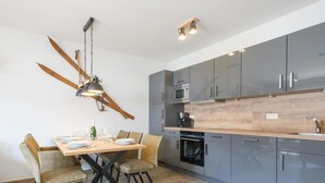 Private kitchen - Tauernsuites Sonnblick Top 4 (Muehlbach Am Hochkoenig)