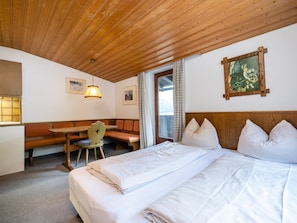 25 bedrooms, bed sheets - Weinberghof (Kirchberg in Tirol)