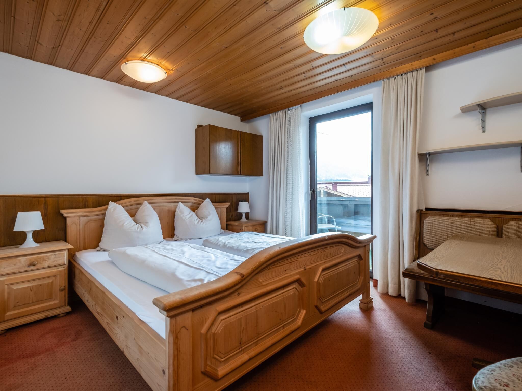 House (1 Bedroom) | 25 bedrooms, bed sheets