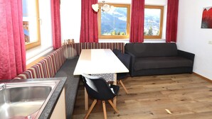 In-room dining - Ferienhaus Brandacher I (Rohrberg)