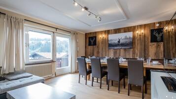 Essbereich im Zimmer