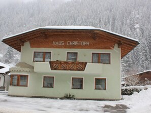 Exterior - Christoph (See)