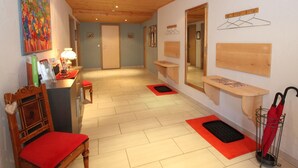 2 bedrooms