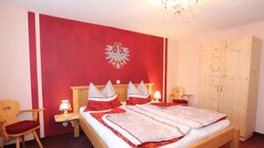 Apartment (2 Bedrooms)
