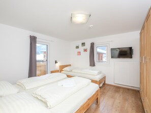 6 chambres, draps fournis