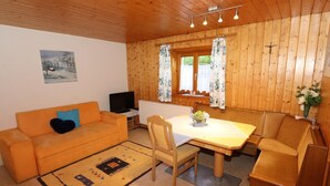 TV - Haus Kleboth (Sankt Gallenkirch)
