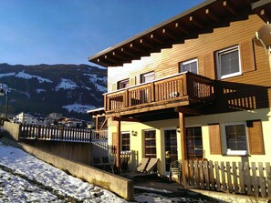 บริเวณภายนอก