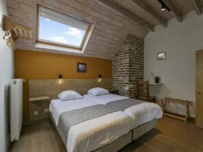 10 Schlafzimmer, Bettwäsche