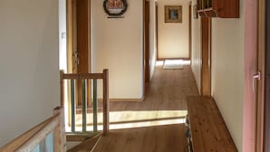 3 habitaciones y ropa de cama