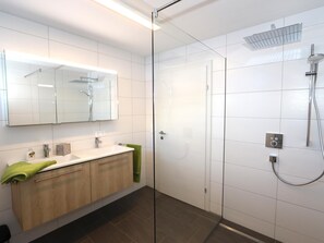 Apartment (2 Bedrooms) | Bathroom | Shower - Haberl I (Buch in Tirol)