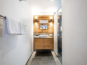 Bathroom - Ferienwohnung Corrie (Mauterndorf)