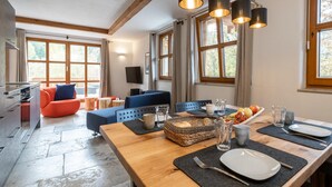 In-room dining - Fischerkeusche L (Mauterndorf)