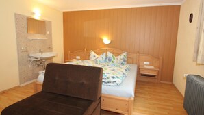12 bedrooms - Marina III (Laengenfeld)