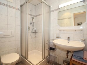 Shower - Schleicherhof I (Strass im Zillertal)