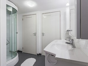 Shower - Kaiser Traum (Wildschönau)