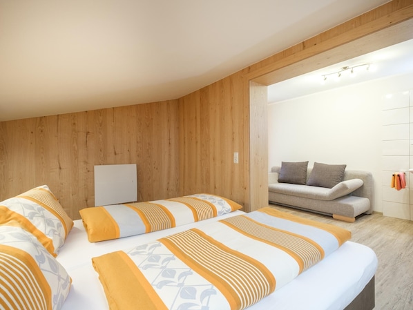 5 bedrooms