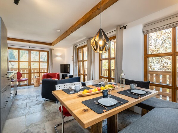 In-room dining - Fischerkeusche XL (Mauterndorf)