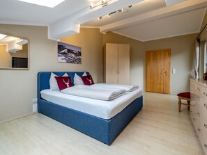 Chalet (Multiple Bedrooms) | 7 bedrooms, bed sheets - Haslau Small (Hopfgarten im Brixental)