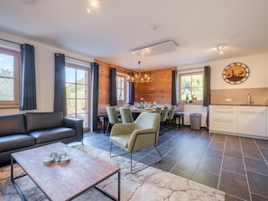 TV - Haus Hestia (Irdning-Donnersbachtal)