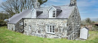Ty-Gwyn Cottage - Retreat Group
