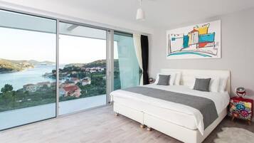 Villa (Five-Bedroom Villa with Private Pool)