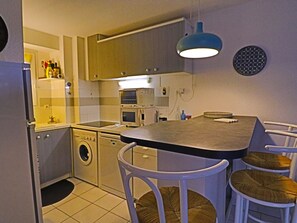 Fridge, microwave, dishwasher