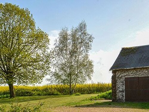 Charming Country Getaway with Garden, Near Paris - Sleeps 6