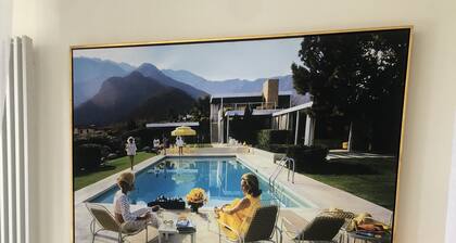 ARCHITECTURAL 4 LEVEL ST KILDA HOME