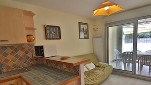 Interior - Spacious T2 cabin, terrace, pet-friendly (Sète)
