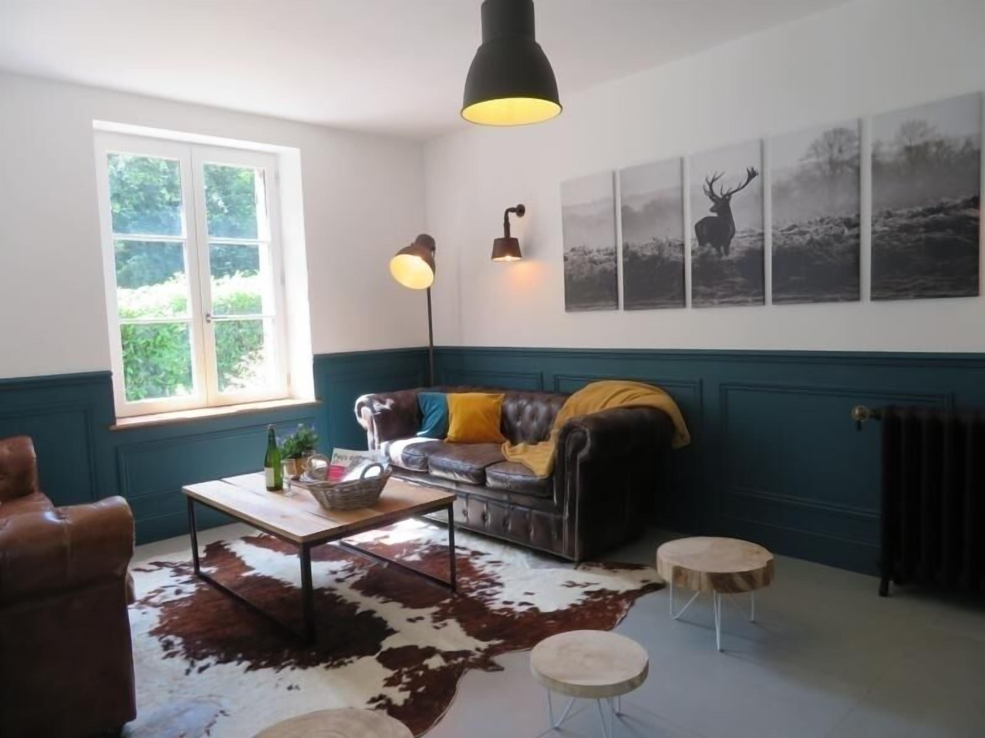 Télévision, cheminée